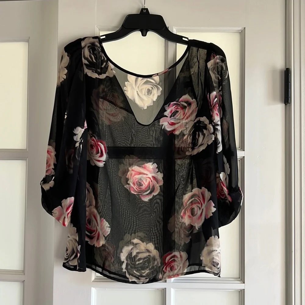 Blouse - Picture 1 of 6